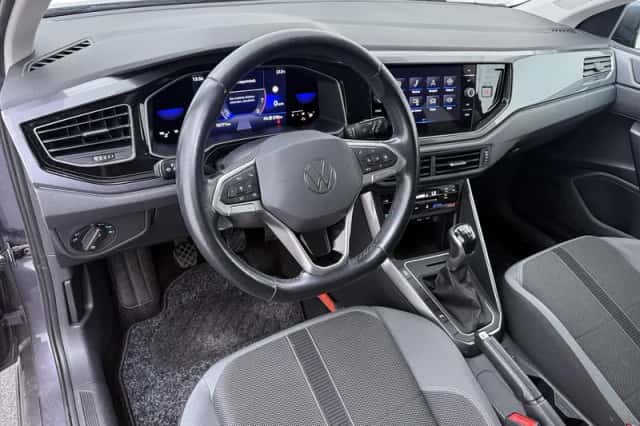 Volkswagen Polo (2021) thumbnail 3