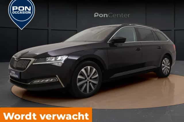 Škoda Superb (2022) thumbnail 1