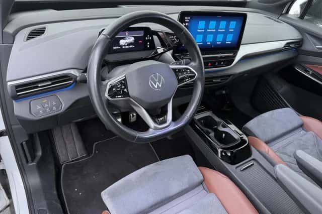 Volkswagen ID.4 (2021) thumbnail 3