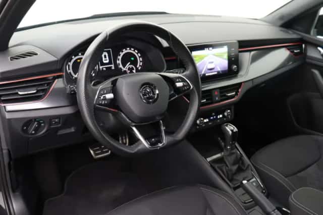 Škoda Kamiq (2023) thumbnail 4
