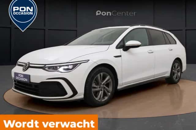 Volkswagen Golf (2022) thumbnail 1