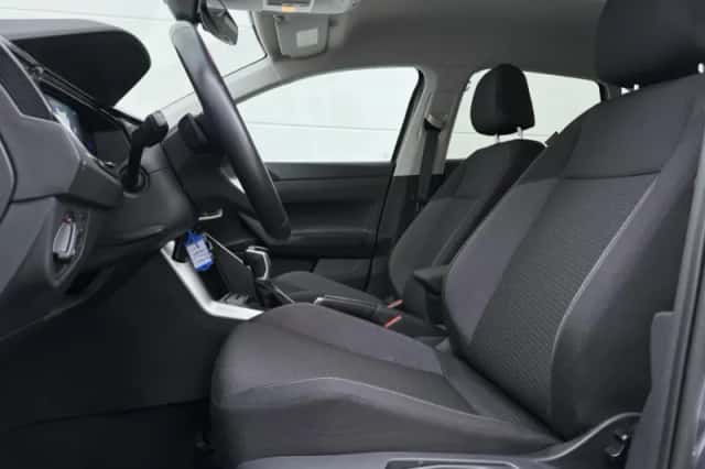 Volkswagen Polo (2024) thumbnail 5