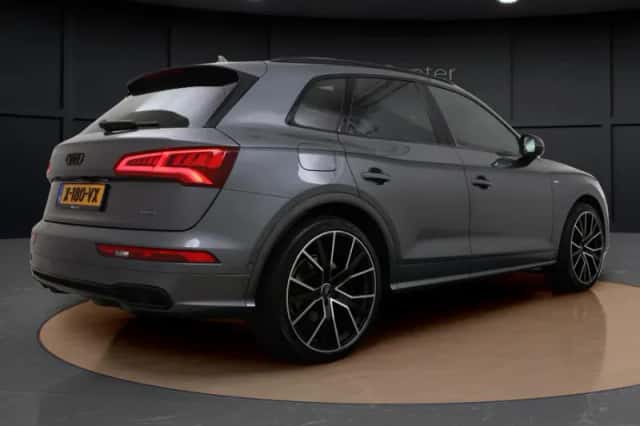 Audi Q5 (2020) thumbnail 6