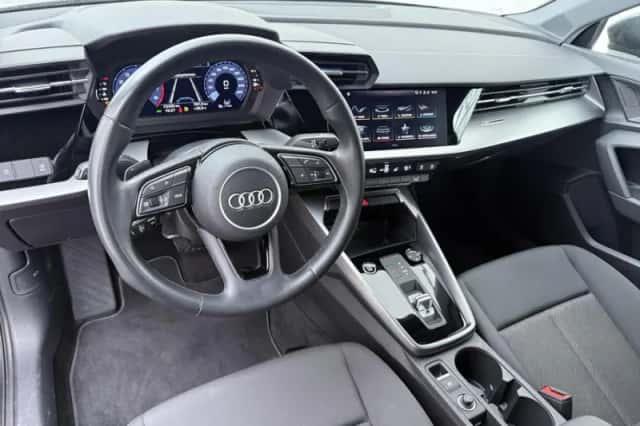 Audi A3 (2022) thumbnail 4
