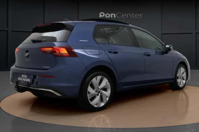 Volkswagen Golf (2025) thumbnail 6