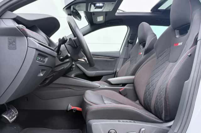 Škoda Octavia (2021) thumbnail 5