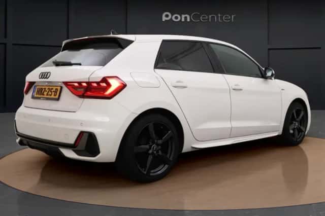 Audi A1 (2025) thumbnail 6