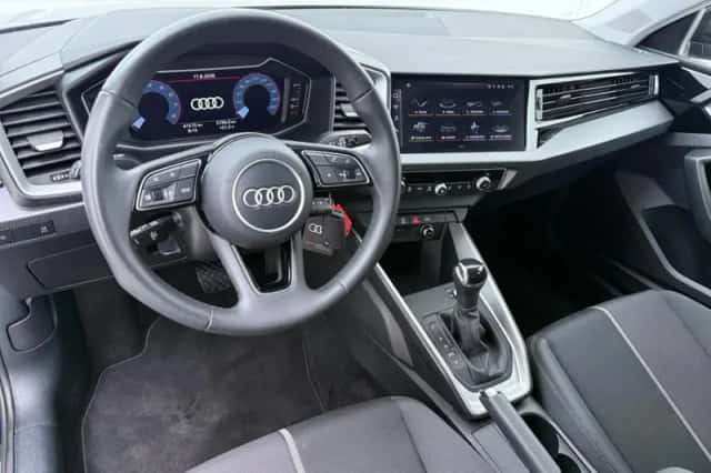 Audi A1 (2025) thumbnail 4