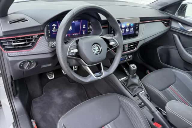Škoda Scala (2024) thumbnail 4