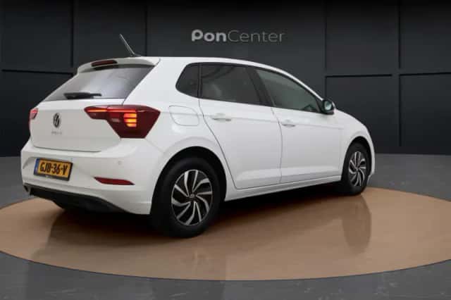 Volkswagen Polo (2024) thumbnail 6