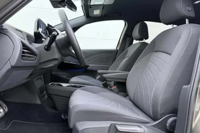 Volkswagen ID.3 (2023) thumbnail 5