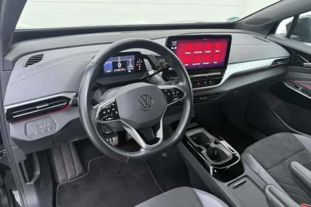 Volkswagen ID.5 (2023) thumbnail 4