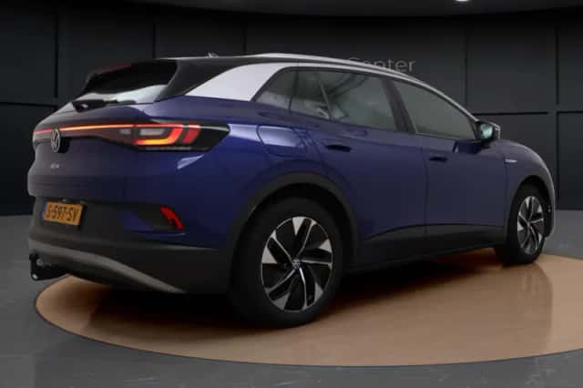 Volkswagen ID.4 (2023) thumbnail 6