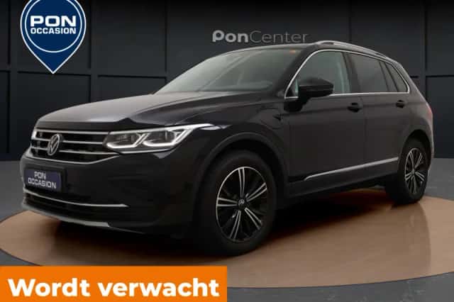 Volkswagen Tiguan (2022) thumbnail 1