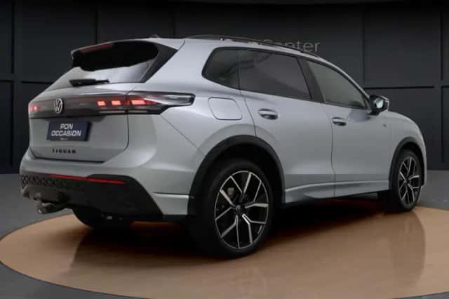Volkswagen Tiguan (2025) thumbnail 6