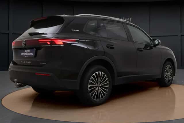 Volkswagen Tiguan (2025) thumbnail 6