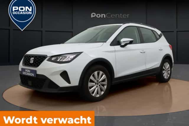 SEAT Arona (2024) thumbnail 2