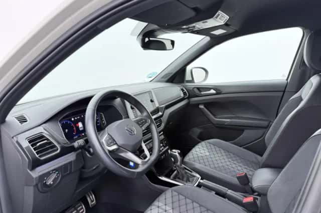 Volkswagen T-Cross (2025) thumbnail 4