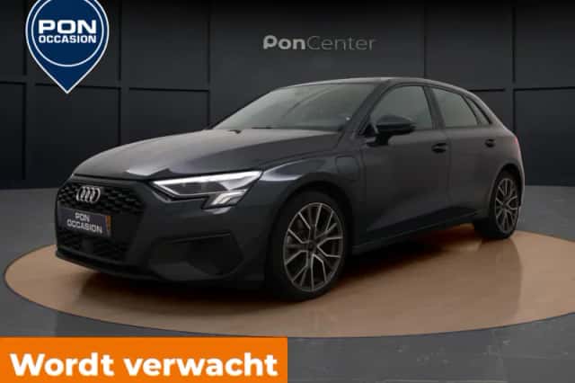 Audi A3 (2022) thumbnail 2