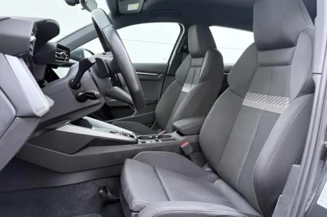 Audi A3 (2022) thumbnail 5