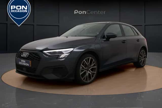 Audi A3 (2022) thumbnail 2