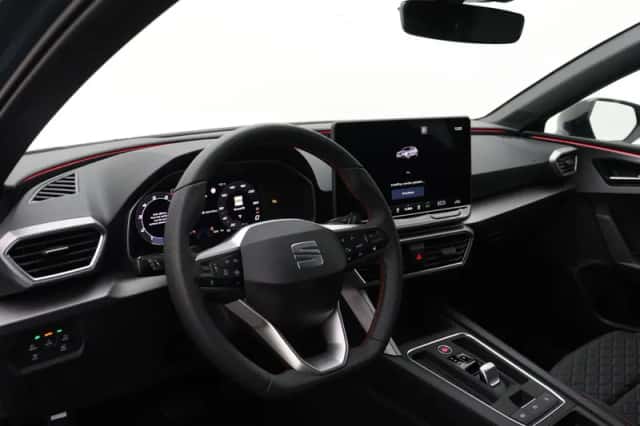 SEAT Leon (2026) thumbnail 2