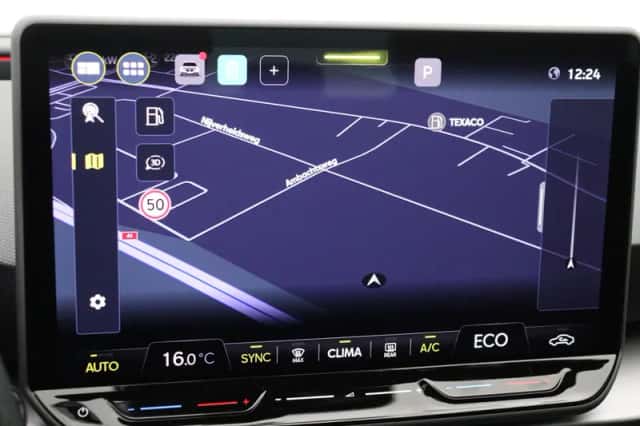 SEAT Leon (2026) thumbnail 11