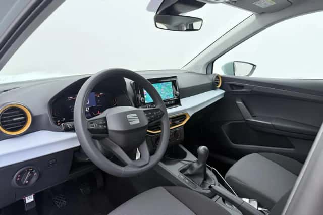 SEAT Arona (2026) thumbnail 2