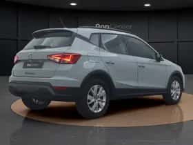 SEAT Arona (2026) thumbnail 4