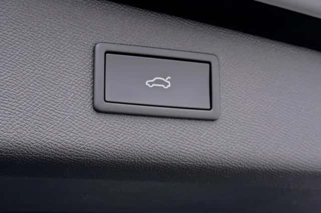 SEAT Leon (2026) thumbnail 8