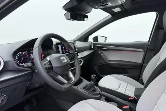 SEAT Ibiza (2026) thumbnail 2