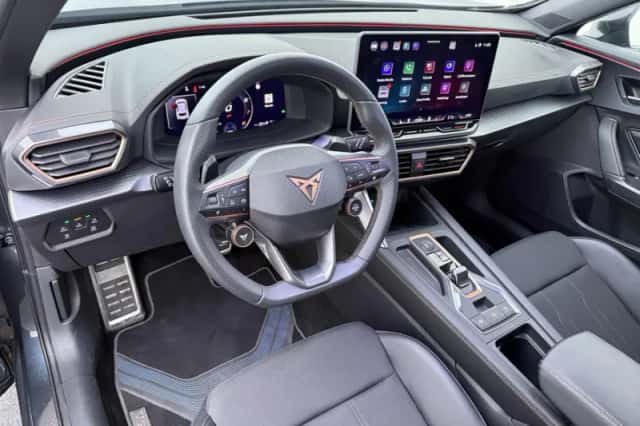 CUPRA Formentor (2025) thumbnail 4