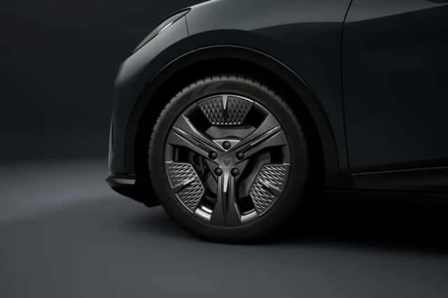 CUPRA Raval (2026) thumbnail 5