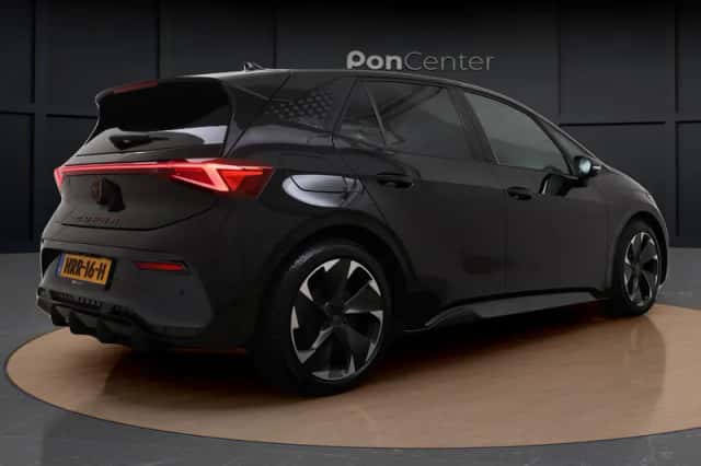 CUPRA Born (2025) thumbnail 5