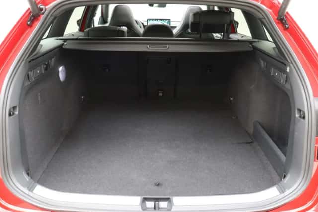 Škoda Superb (2025) thumbnail 8