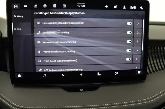 Škoda Superb (2025) thumbnail 9