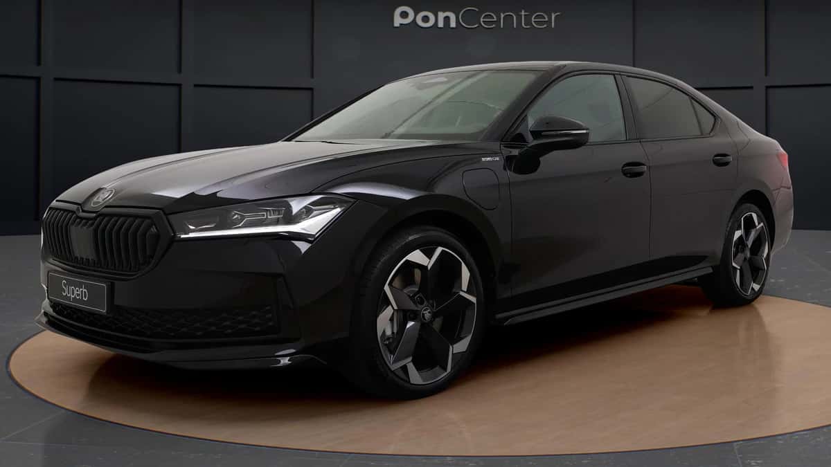 Škoda Superb (2026) — foto 1