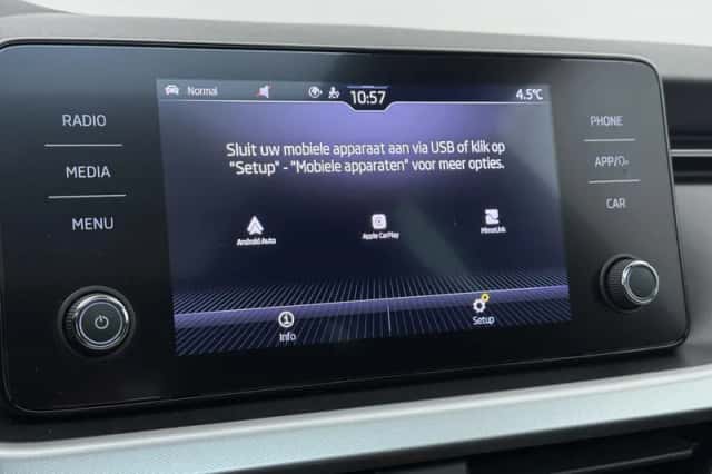 Škoda Kamiq (2024) thumbnail 9