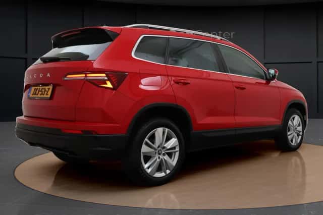 Škoda Karoq (2025) thumbnail 5