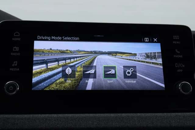 Škoda Kamiq (2025) thumbnail 11