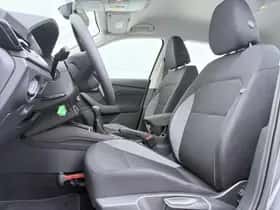 Škoda Kamiq (2024) thumbnail 4