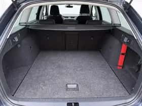 Škoda Octavia (2020) thumbnail 8