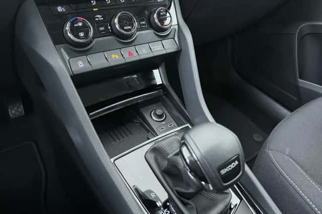 Škoda Karoq (2025) thumbnail 11