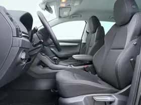Škoda Karoq (2025) thumbnail 4