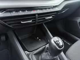 Škoda Octavia (2023) thumbnail 12