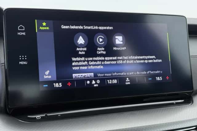 Škoda Octavia (2023) thumbnail 9