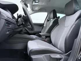 Škoda Octavia (2024) thumbnail 4