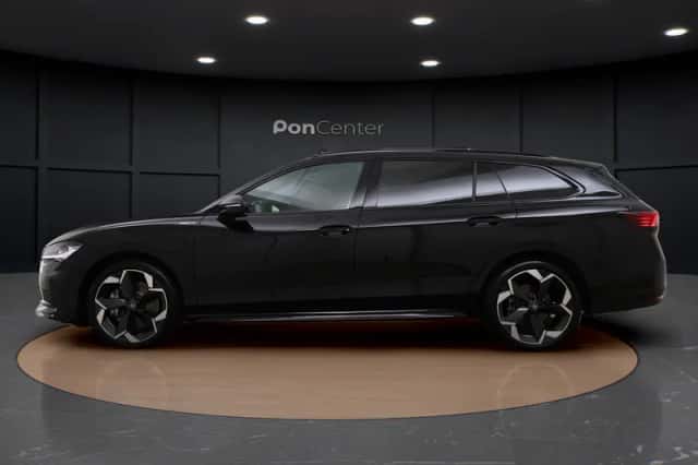 Škoda Superb (2025) thumbnail 6
