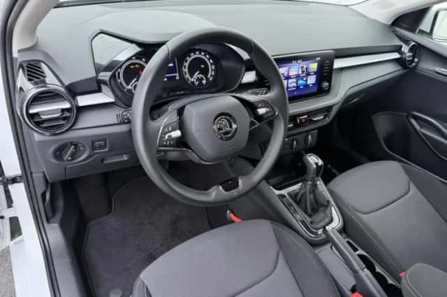 Škoda Fabia (2024) thumbnail 4