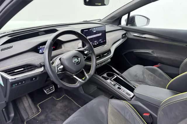 Škoda Enyaq (2024) thumbnail 3